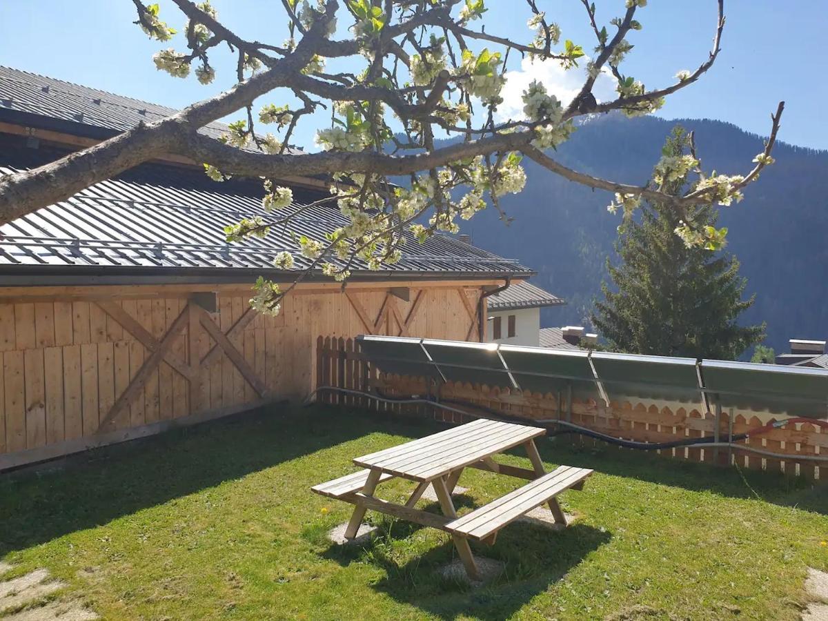 App. Monte Pore - Agriturismo La Majon Colle Santa Lucia Eksteriør bilde